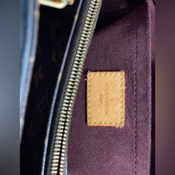 *SOLD* Louis Vuitton - Montaigne MM Monogram Handbag - Picture 5 of 12